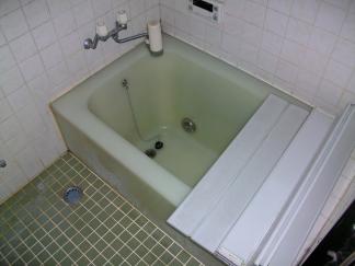 お風呂場工事の様子 2011/04/25の工事