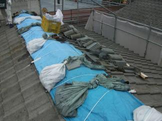 金属瓦葺き替え工事5月19日完了物件